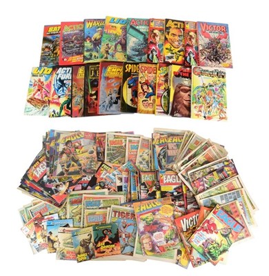 Lot 699 - COMICS - LARGE COLLECTION OF VINTAGE ANNUALS & COMIC BOOKS