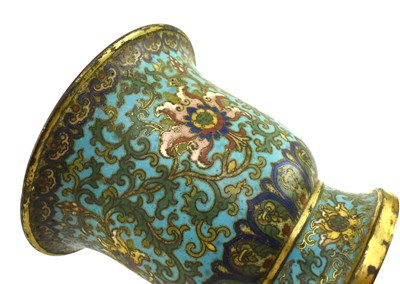 Lot 50 - QING DYNASTY 18TH CENTURY CLOISONNE ENAMELED CUP 清 铜胎掐丝珐琅杯