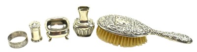 Lot 91 - COLLECTION OF FIVE HALLMARKED SILVER PIECES INCLUDING VASE & PEPPERETTE
