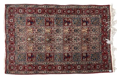 Lot 740a - 20TH CENTURY PERSIAN BAKHTIARI HAND WOVEN WOOL CARPET RUG