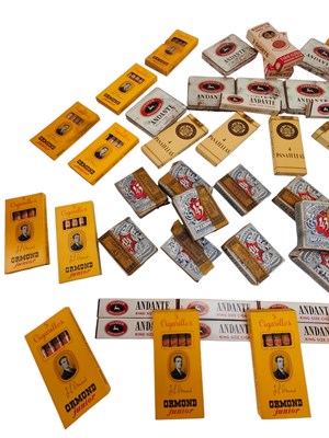 Lot 99 - TOBACCIANA & CIGARS - COLLECTION OF VINTAGE CIGARILLOS AND CIGARS