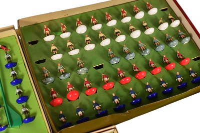 Lot 549 - SUBBUTEO - COLLECTION OF VINTAGE TABLE TOP FOOTBALL TEAM SETS