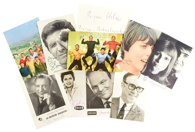 Lot 132 - MUSIC - COLLECTION OF ASSORTED AUTOGRAPHS