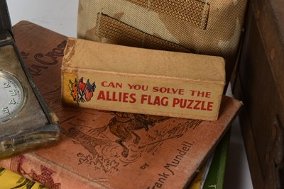 Lot 164 - COLLECTION OF ASSORTED MILITARIA