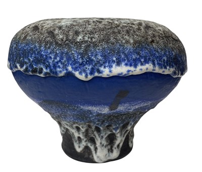 Lot 28 - CARSTENS TONNIESHOF - MODEL 0872/18 - 1960S WEST GERMAN VASE
