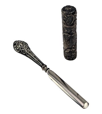 Lot 111 - GEORGE V HALLMARKED SILVER HANDLED NAIL PUSHER & A SILVER PERFUME BOTTLE