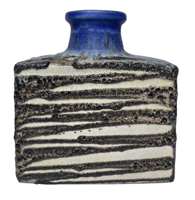 Lot 31 - SCHEURICH KERAMIK - MODEL 281/19 - 1960S WEST GERMAN VASE