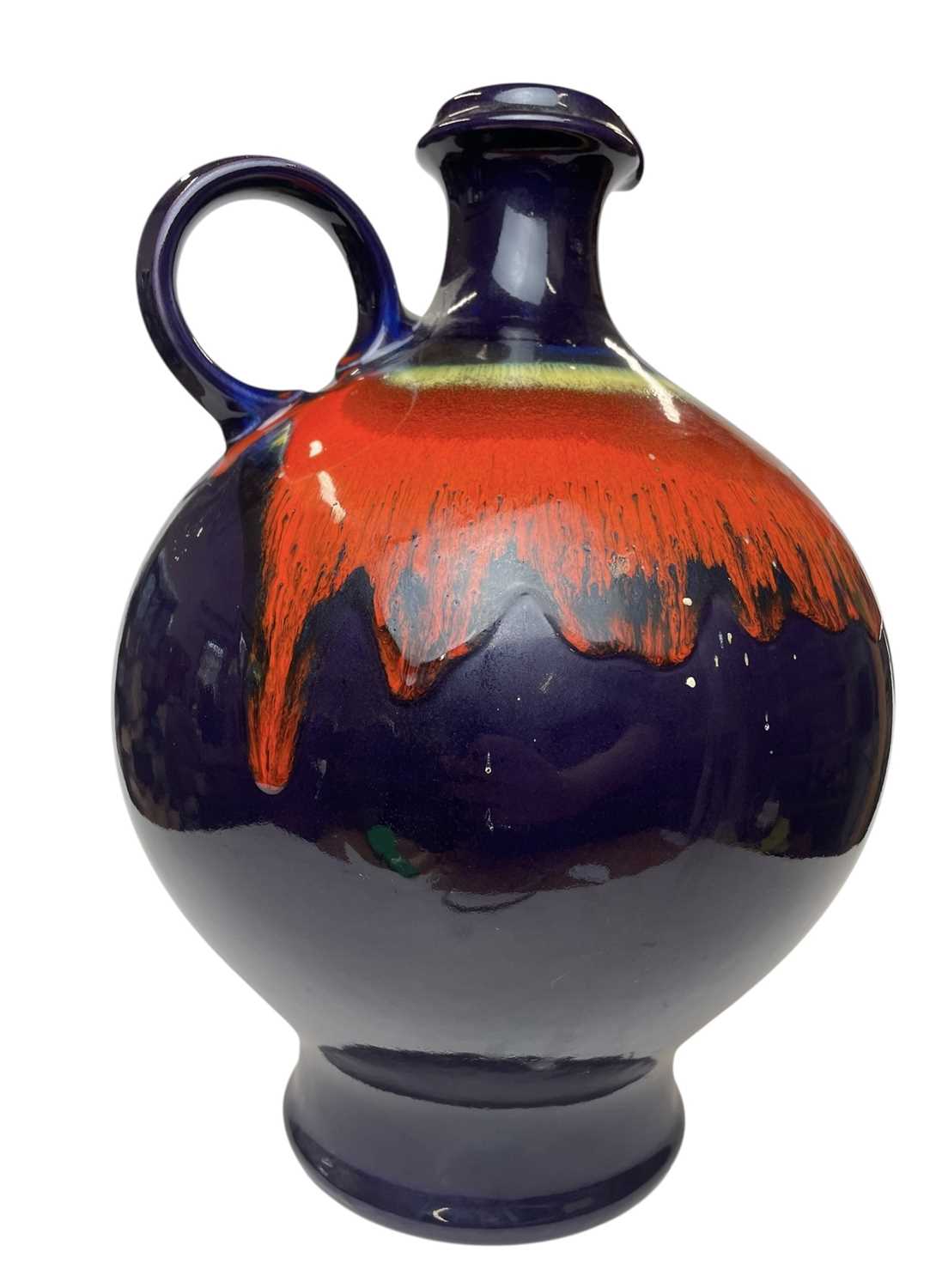 Lot 58 - HUTSCHENREUTHER KERAMIK A 1960S GERMAN POTTERY VASE