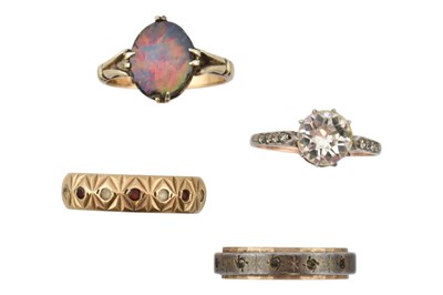 Lot 220 - COLLECTION OF GOLD & SILVER RINGS