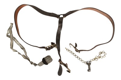 Lot 389 - COLLECTION OF WWII GERMAN WEAPON STRAPS & ACCESSORIES
