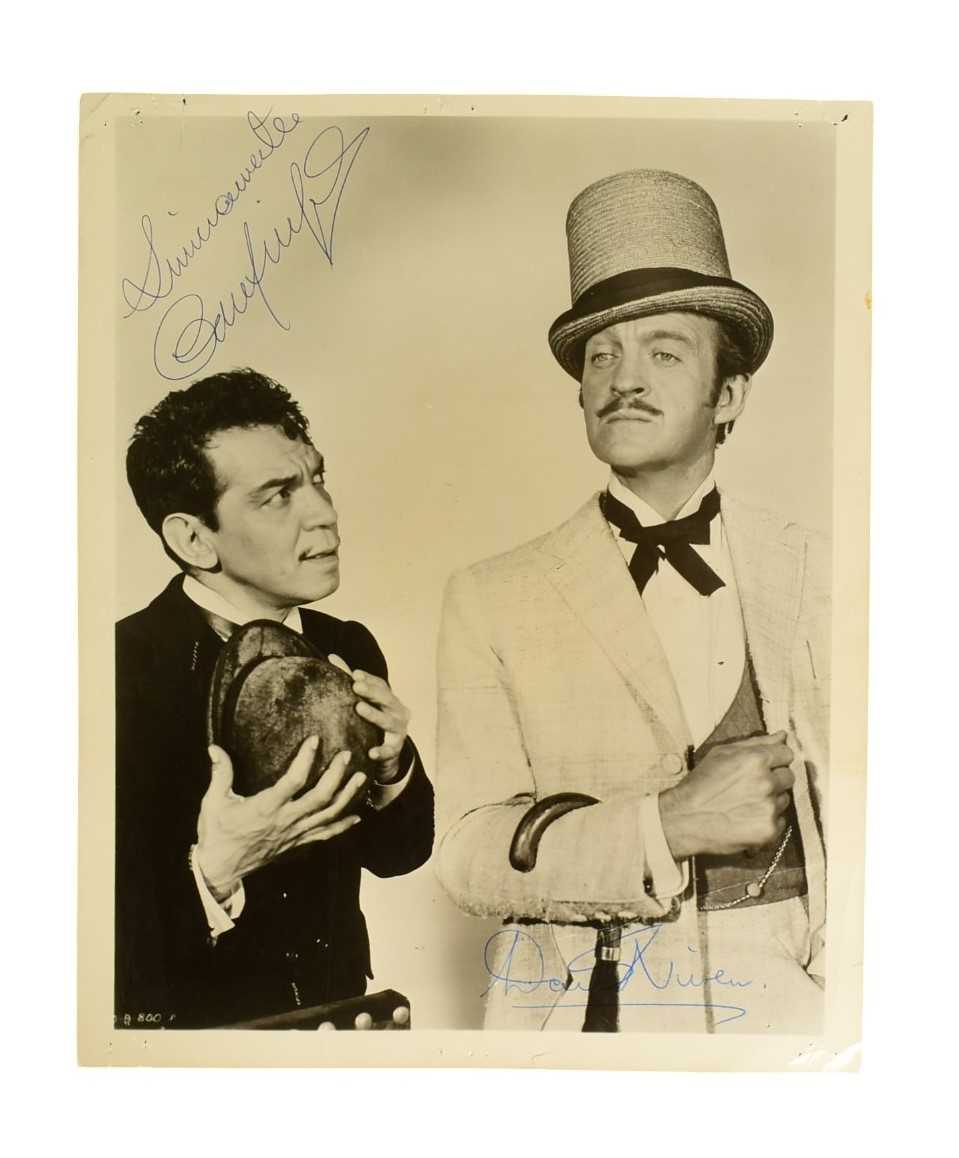 Lot 92 - AROUND THE WORLD IN 80 DAYS (1956) - DAVID NIVEN & CANTINFLAS SIGNED PHOTO