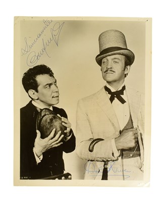 Lot 92 - AROUND THE WORLD IN 80 DAYS (1956) - DAVID NIVEN & CANTINFLAS SIGNED PHOTO