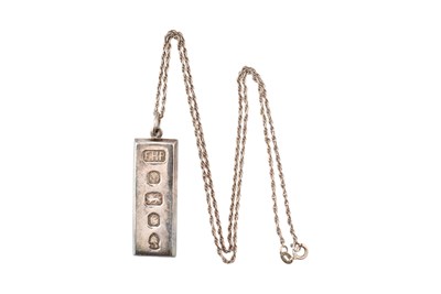 Lot 223 - HALLMARKED SILVER INGOT PENDANT WITH SILVER NECKLACE