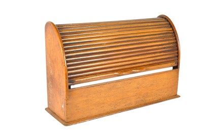 Lot 734a - VICTORIAN 19TH CENTURY OAK TAMBOUR STATIONARY TABLE DESK TIDY