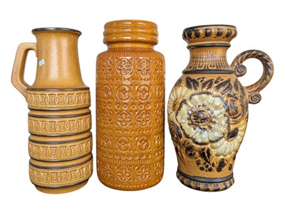 Lot 60 - THREE LATE 20TH CENTURY WEST GERMAN POTTERY VASES / JUGS
