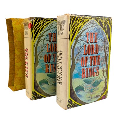 Lot 7 - TOLKIEN, J. R. R. 1971 TWO COPIES OF THE LORD OF THE RINGS BOOKS CLUB ASSOCIATES EDITION