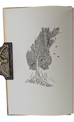 Lot 21 - TOLKIEN, J. R. R. 1964-1975 SMITH WOOTTON MAJOR & TREE AND LEAF: FIRST AND SECOND IMPRESSIONS