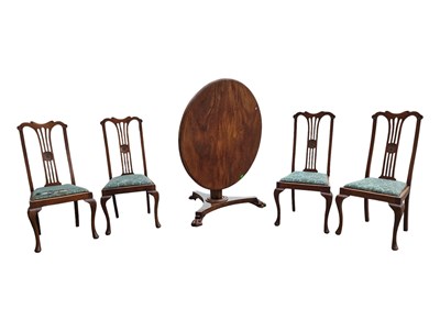 Lot 800 - 19TH CENTURY VICTORIAN WALNUT OVAL LOO TABLE W/ FOUR DINING CHAIRS