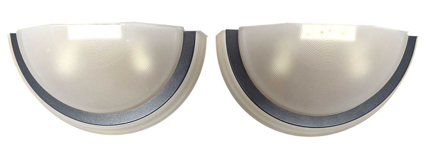 Lot 338 - PAIR OF ITALIAN 20TH CENTURY FROSTED GLASS HALF MOON SHAPED WALL LIGHTS