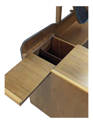 Lot 558 - HUNT FURNITURE - MID CENTURY ART DECO WALNUT DRESSING TABLE