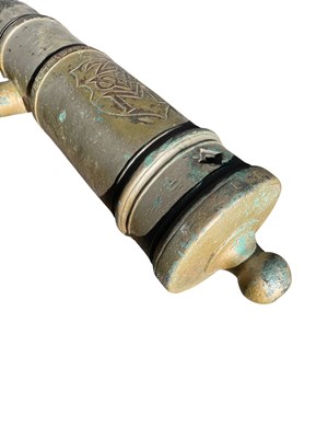 Lot 550 - 18TH CENTURY SHIPS CANNON - DUTCH EAST INDIA COMPANY