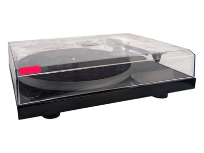 Lot 416 - CONTEMPORARY PRO-JECT DEBUT CARBON ESPRIT SB TURNTABLE
