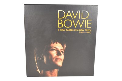Lot 419 - DAVID BOWIE - A NEW CAREER IN A NEW TOWN (1977-1982) - VINYL COMPILATION BOX SET