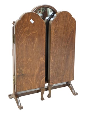 Lot 768 - AN EARLY 20TH CENTURY WALNUT QUEEN ANNE STYLE TABLE TOP TRIPTYCH MIRROR