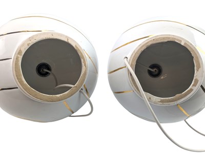 Lot 233 - PAIR OF 20TH CENTURY ITALIAN WHITE CERAMIC BALL LAMPS