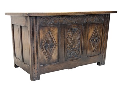 Lot 765 - JACOBEAN 17TH CENTURY REVIVAL OAK BLANKET BOX / COFFER