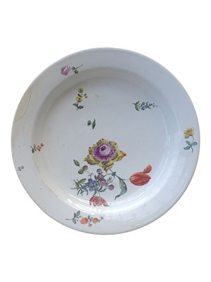 Lot 154 - FRANKENTHAL - MID 18TH CENTURY PORCELAIN HAND PAINTED DISH
