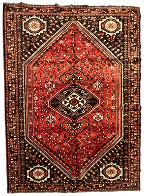 Lot 496 - EARLY 20TH CENTURY SOUTH WEST PERSIAN QASHGAI WOOL FLOOR CARPET RUG