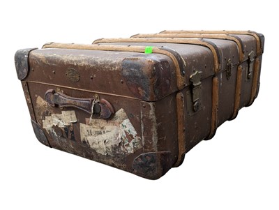 Lot 640 - 20TH CENTURY BROWN STEAMER TRAVEL TRUNK