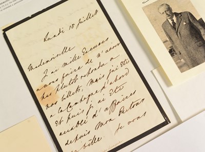 Lot 15 - BRITISH PRIME MINISTERS - COLLECTION OF AUTOGRAPHS