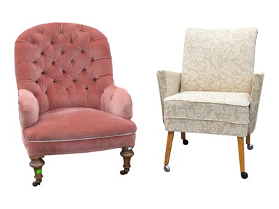 Lot 690 - EARLY 20TH CENTURY BUTTON BACK BEDROOM CHAIR