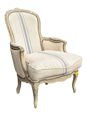 Lot 1050 - 18TH CENTURY STYLE FRENCH MANNER FAUTEUIL ARMCHAIR