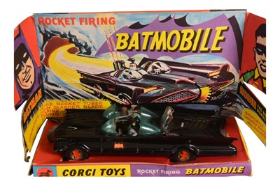 Lot 5 - DIECAST - VINTAGE CORGI TOYS ROCKET FIRING BATMOBILE