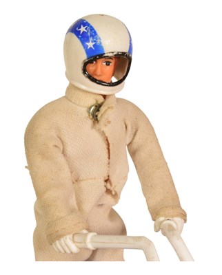 Lot 583 - RETRO TOYS - VINTAGE SIX MILLION DOLLAR MAN & EVEL KNIEVEL