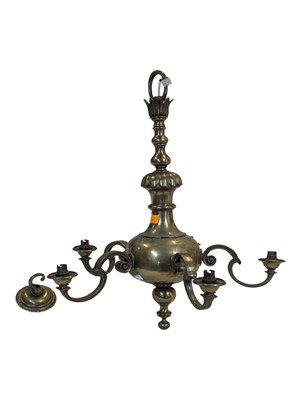Lot 1008 - 20TH CENTURY DUTCH STYLE BRASS HANGING FIVE BRANCH CHANDELIER