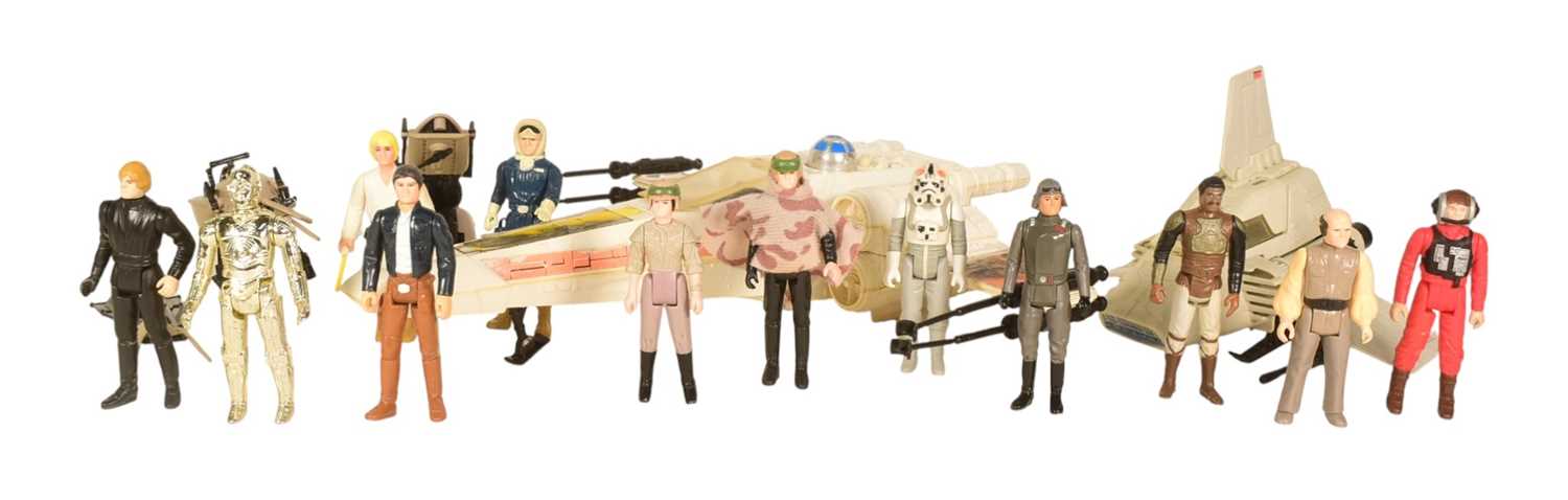 Lot 581 - STAR WARS - VINTAGE STAR WARS ACTION FIGURES & PLAYSETS