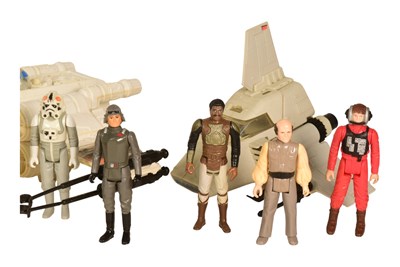Lot 581 - STAR WARS - VINTAGE STAR WARS ACTION FIGURES & PLAYSETS