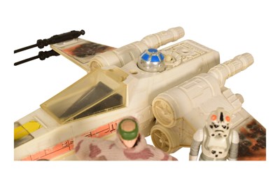 Lot 581 - STAR WARS - VINTAGE STAR WARS ACTION FIGURES & PLAYSETS
