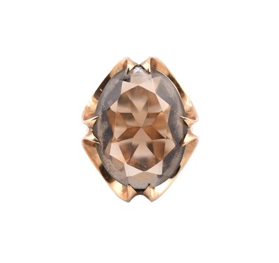 Lot 466 - 1970S HALLMARKED 9CT GOLD & SMOKY QUARTZ COCKTAIL RING