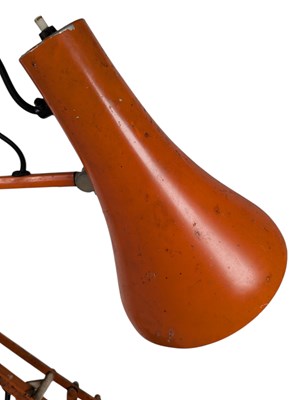 Lot 826 - MID CENTURY HERBERT TERRY MODEL 90 ANGLEPOISE LAMP