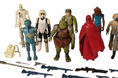 Lot 558 - STAR WARS - COLLECTION OF VINTAGE KENNER / PALITOY FIGURES