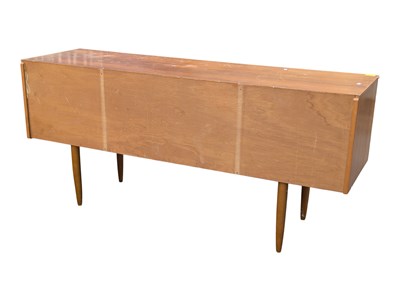 Lot 832 - AUSTINSUITE FURNITURE - MID CENTURY TEAK LOW SIDEBOARD