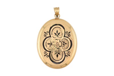 Lot 163 - AUSTRO-HUNGARIAN GOLD ENAMEL LOCKET PENDANT