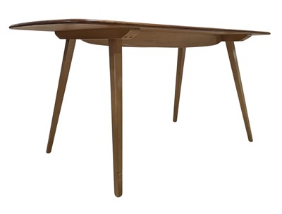 Lot 124 - ERCOL - PLANK - MID CENTURY BEECH & ELM WINDSOR DINING TABLE