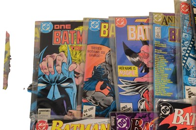 Lot 501 - COMIC BOOKS - VINTAGE DC BATMAN COMICS