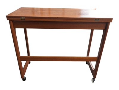 Lot 848 - MCINTOSH OF KIRKCALDY - RETRO MID 20TH CENTURY MCINTOSH NEST OF TABLES